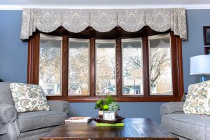 Custom Valance Custom Pillows 01 1